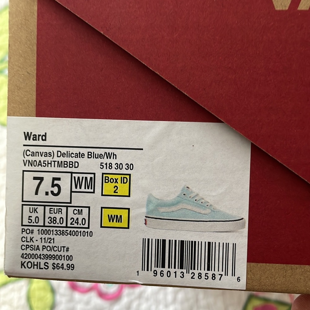 Vans Ward Sneaker EUC - Picture 3 of 5